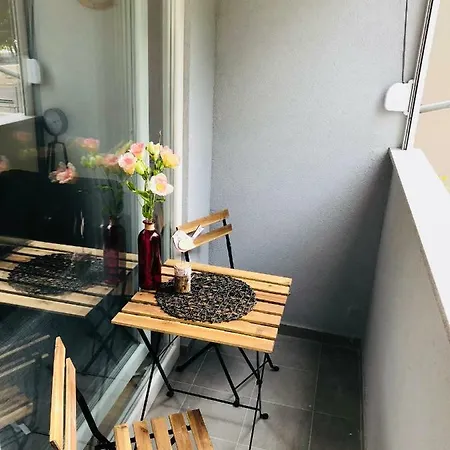 Right Place****cozy And Completely New Apartment